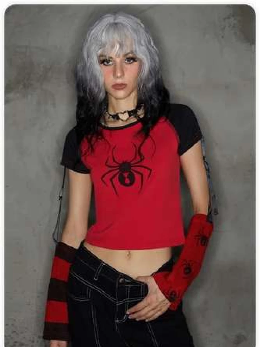 Y2K Asymmetrical Sleeve Halloween T-Shirt - Trendy Vintage Inspired Top for Costume Parties