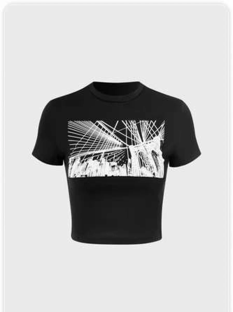 Kollyy Black Streetwear Graphic Print T-Shirt for Men and Women