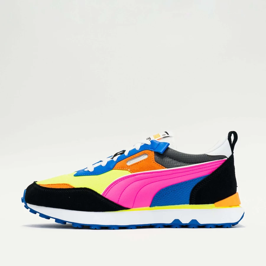 Puma Rider Future Vintage Sneakers in Lime Squeeze & Black - Retro Running Shoes