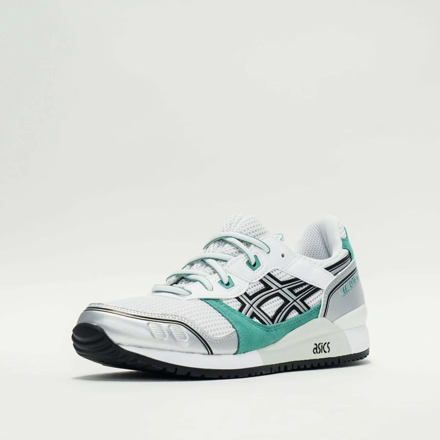 ASICS Gel-Lyte III OG Sneakers in White/Sage - Retro Running Shoes