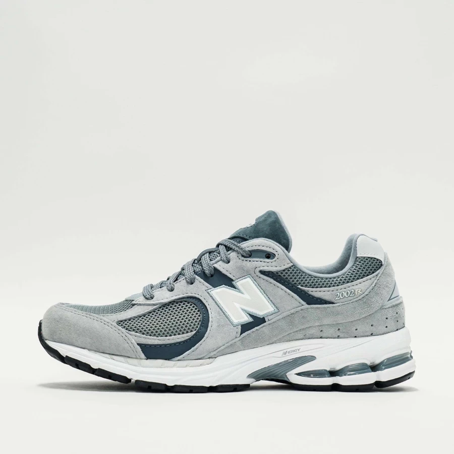 New Balance 2002R Men's/Women's Running Shoes - Lightweight Comfort & Retro Style