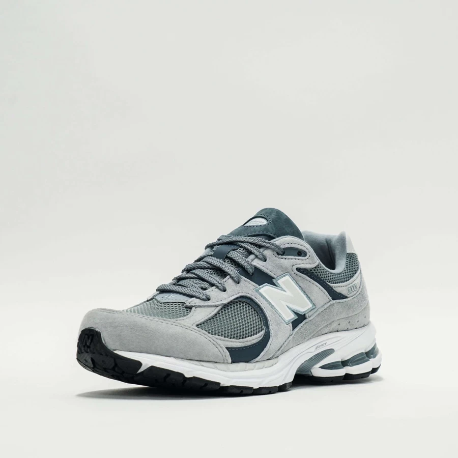 New Balance 2002R Men's/Women's Running Shoes - Lightweight Comfort & Retro Style