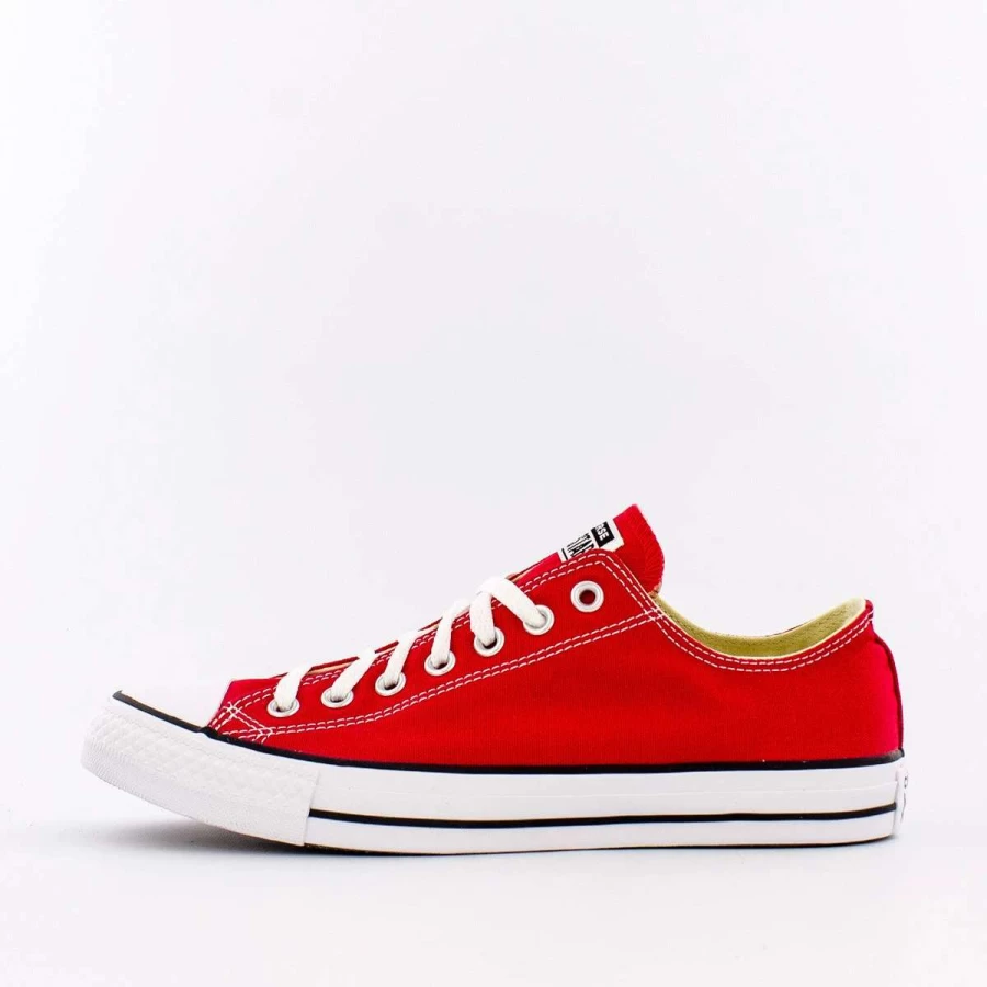 Converse Chuck Taylor All Star Low Top Sneakers in Red - Classic Canvas Shoes