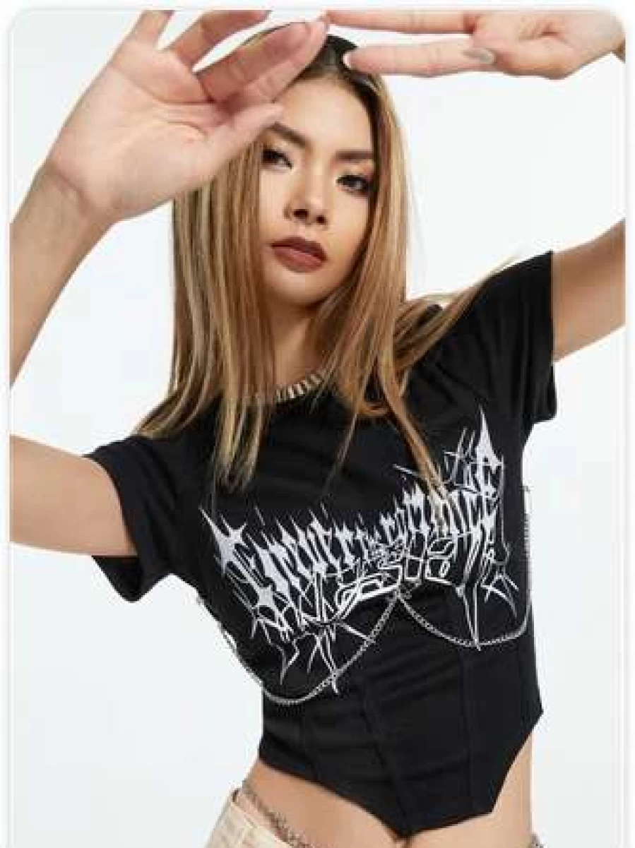 Kollyy Black Fashion T-Shirt for Women - Stylish Casual Top