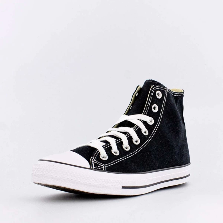 Converse Chuck Taylor All Star High Top Sneakers in Black/White - Classic Unisex Canvas Shoes